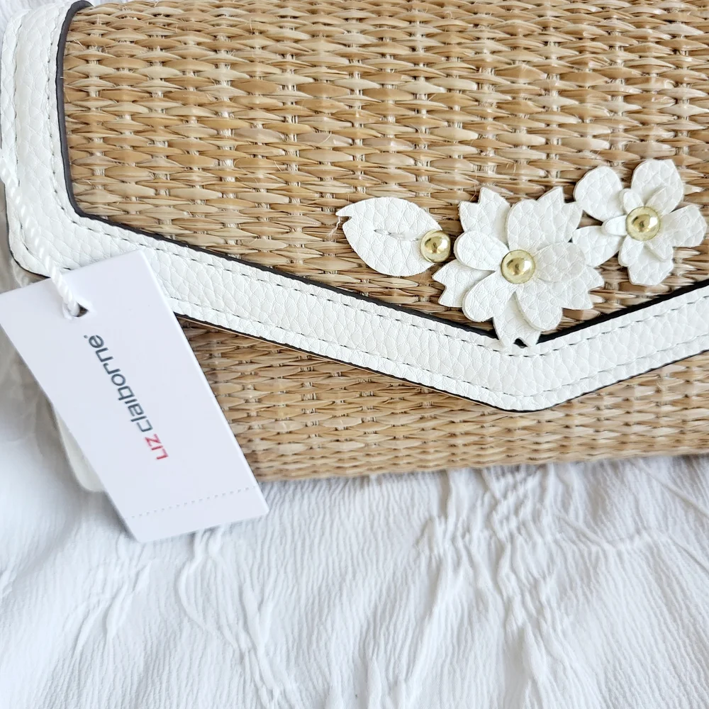 Elegant White and Tan Floral Clutch - Picture 3 of 3